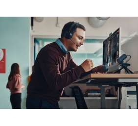 Poly Voyager Focus 2 Belaidės ausinės, Bluetooth, BT700 USB-C Adapter, USB-C/A Adapter, Juoda