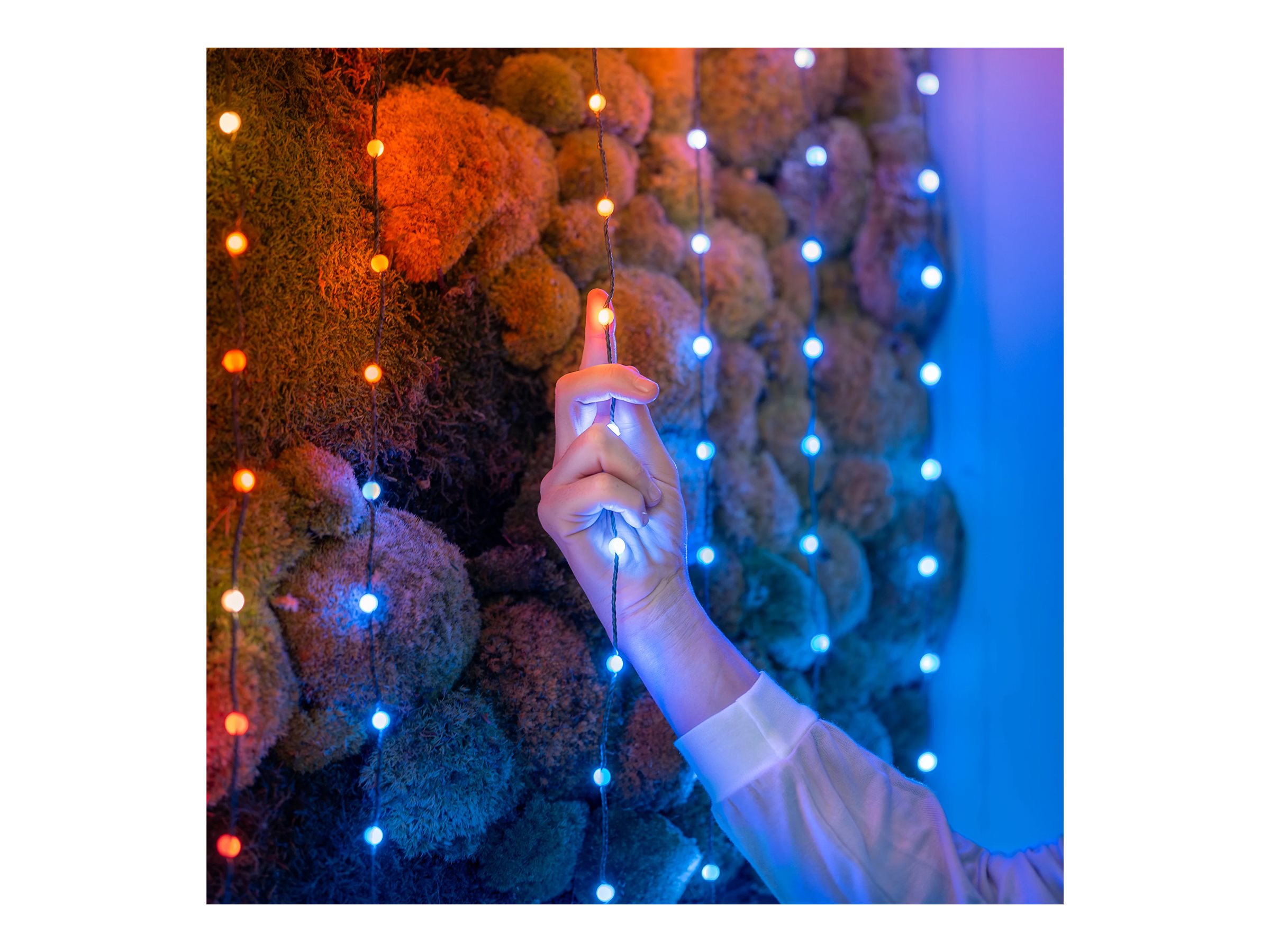 Twinkly Candies 200 Pearl-shaped RGB LEDs, Green Wire, USB-C