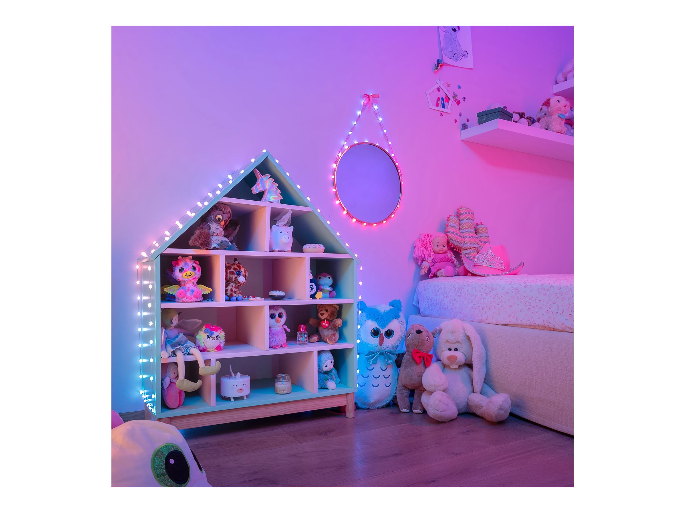 Twinkly Candies 100 Heart-shaped RGB LEDs, Clear Wire, USB-C