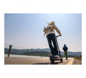 Ninebot by Segway Kickscooter E2 PRO E, Black | Segway