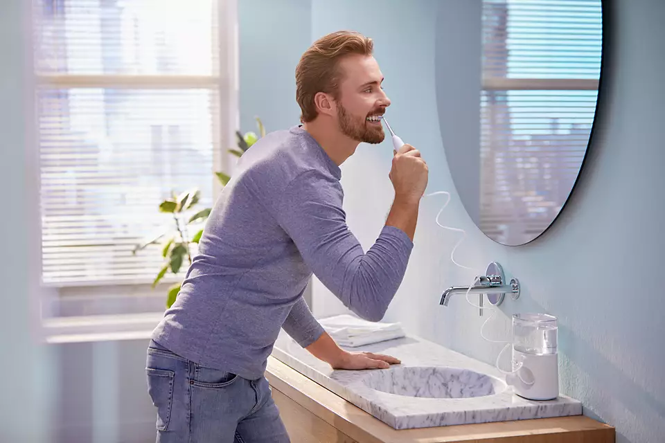 Philips | Oral Irrigator | HX3911/40 Sonicare Power Flosser 7000 | 600 ml | Number of heads 4 | White