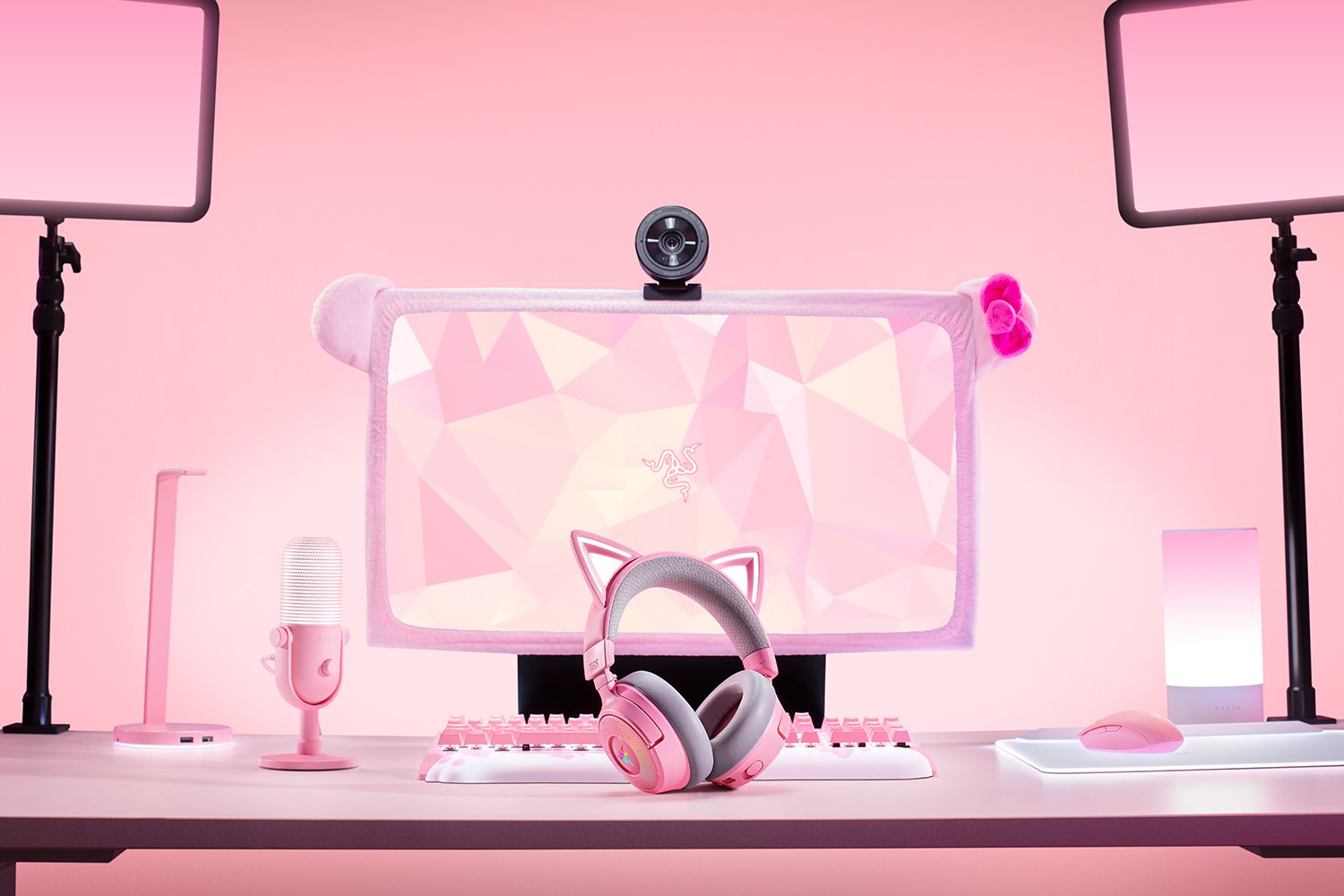 Razer | Headset | Kraken Kitty V3 Pro | Bluetooth | Over-Ear | Quartz