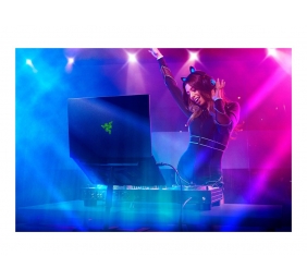 Razer Blade 18 | Black | 18 " | IPS | Intel Core Ultra 9 | 275HX | 32 GB | DDR5 | Solid-state drive capacity 1000 GB | NVIDIA GeForce RTX 5070 Ti | GDDR7 | 12 GB | Windows 11 Home | Bluetooth version 5.4 | Keyboard language English | Keyboard backlit | Wa