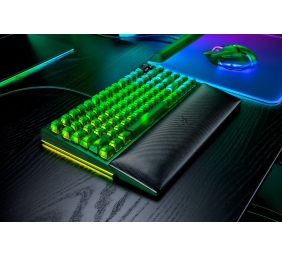 Razer | BlackWidow V4 75% | Mechanical Gaming Keyboard | Wired | US | Chroma RGB | Phantom Green Edition | Mechanical Switches