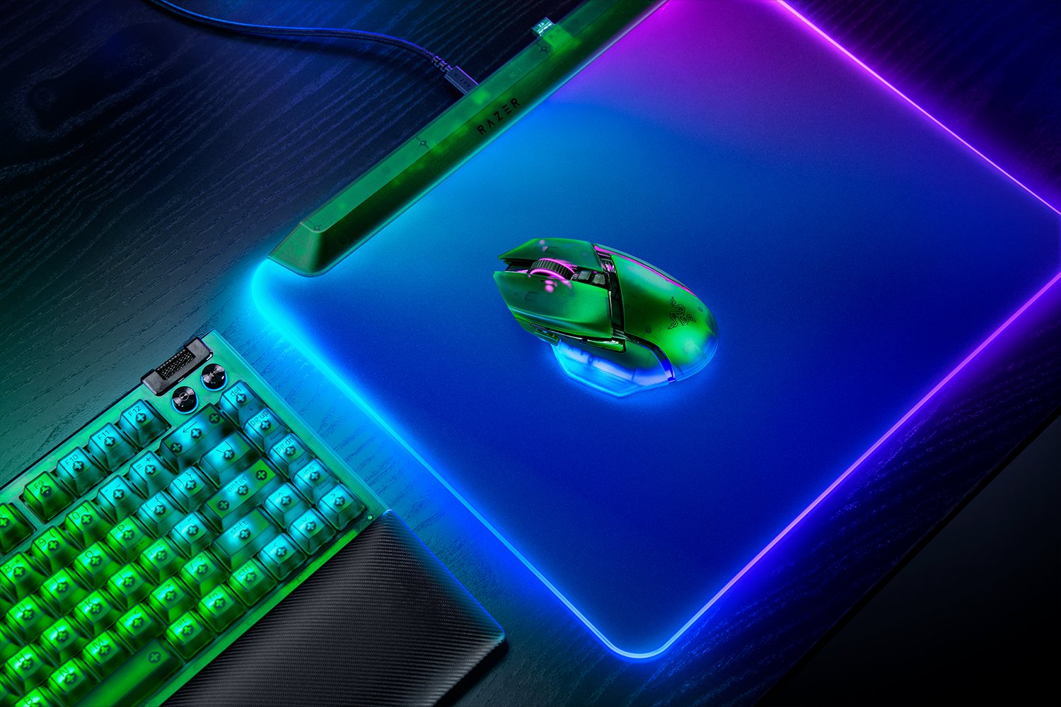 Razer | Basilisk V3 Pro 35K | Gaming Mouse | Wireless/Wired | Phantom Green Edition