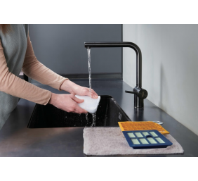 Hoover Vacuum Cleaner | HE120PET 011 | Bagged | Power 700 W | Dust capacity 2.5 L | Iron Grey