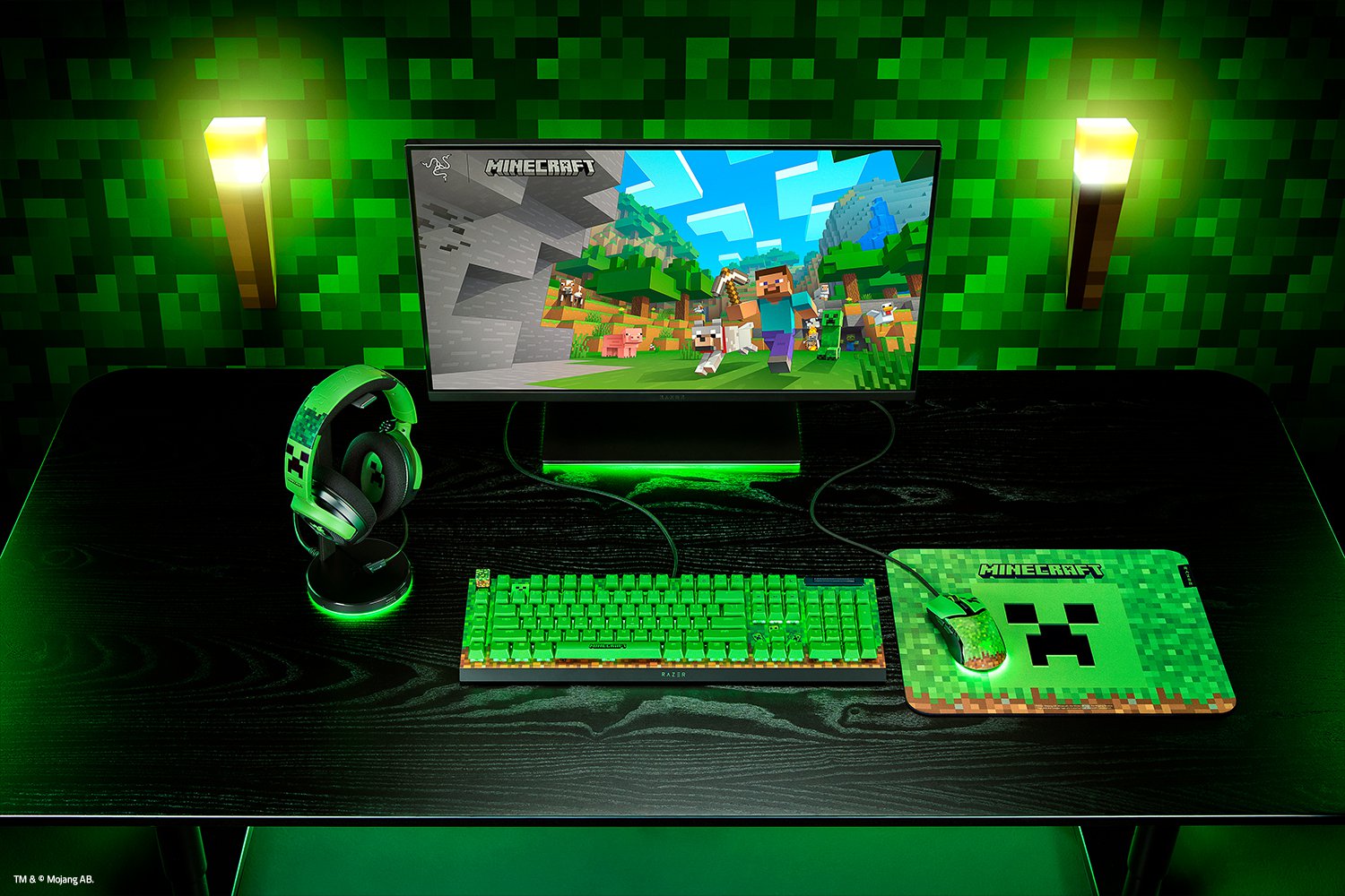 Razer Gaming Headset | Kraken V4 X | Wired | Over-Ear | Microphone | Minecraft Edition