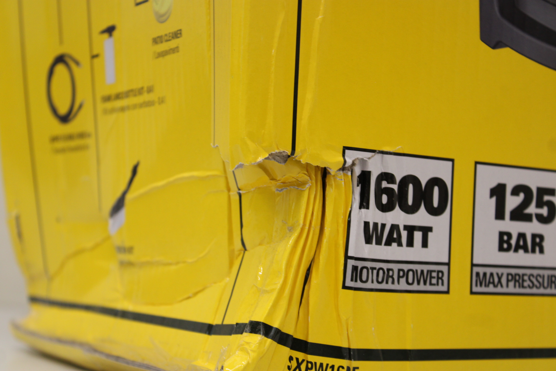 SALE OUT. Stanley Pressure Washer 1600 W | 125 bar | 420 l/h | DAMAGED PACKAGING