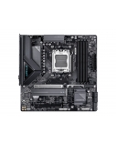 Gigabyte B850M EAGLE WF6E | Processor family AMD | Processor socket AM5 | DDR5 | Supported hard disk drive interfaces SATA, M.2 | Number of SATA connectors 4