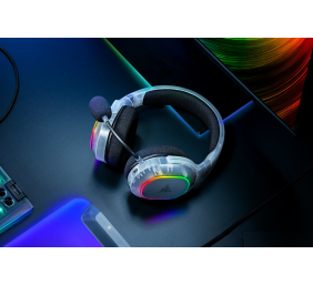 Razer Multi-Platform Gaming Headset | Barracuda X Chroma | Bluetooth | Over-Ear | Microphone | Wireless | Phantom White Edition