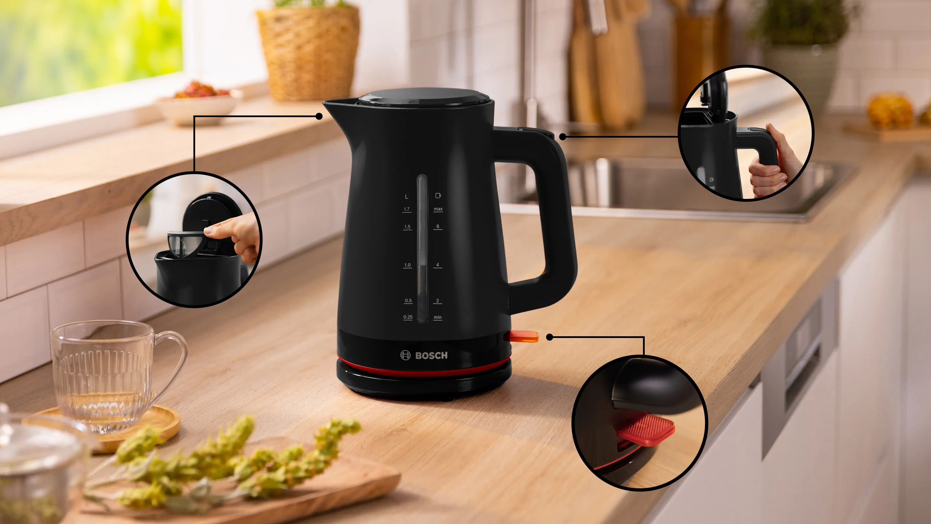 Bosch Kettle | TWK3M123 MyMoment | Electric | 2400 W | 1.7 L | Plastic | 360° rotational base | Black