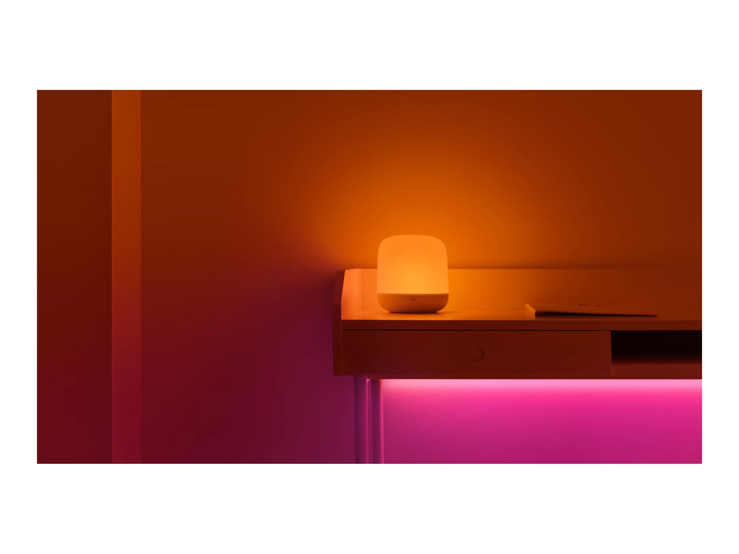 WiZ Smart WiFi WiFi Hero Table Lamp | 9 W | 2200-6500 K