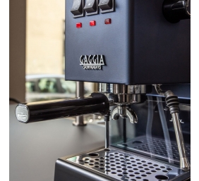Gaggia Coffee Maker | RI9481/15 Classic E24 | Pump pressure 15 bar | Built-in milk frother | Semi-automatic | Classic Blue