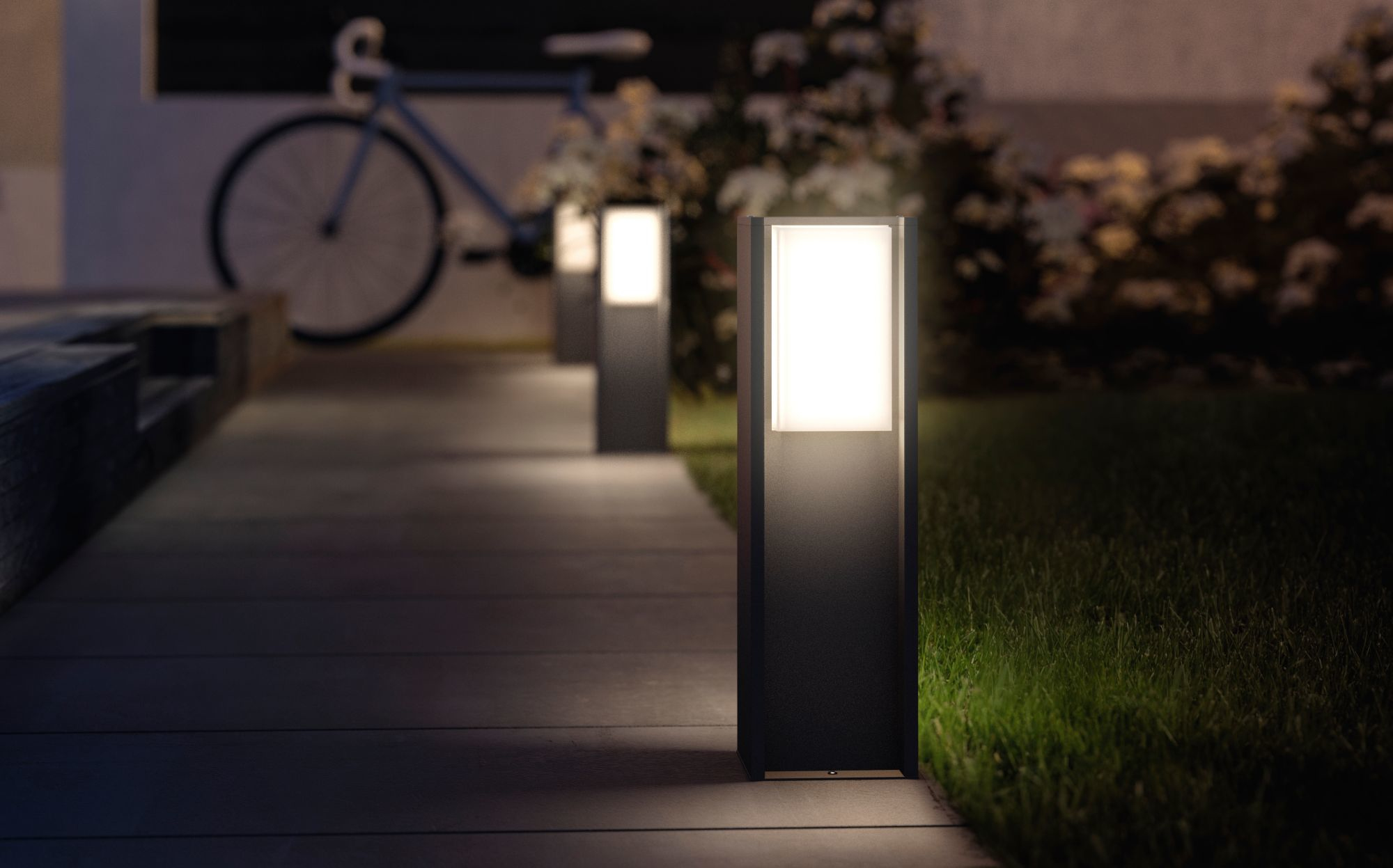 Philips Hue Turaco Outdoor Pedestal Lantern | E27 | 9 W | Warm white