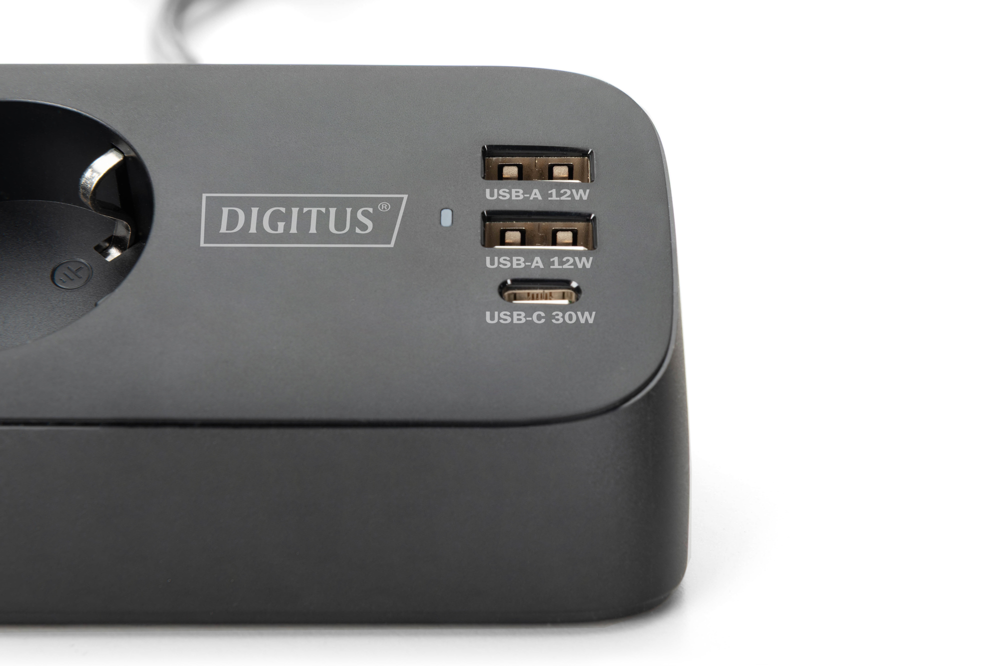 Digitus 3-way office socket strip with 2x USB-A and 1x USB-C connections | DA-70625