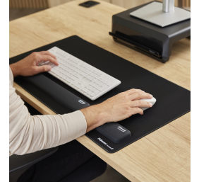 Fellowes | Breyta Palm Wrist Rest | Black