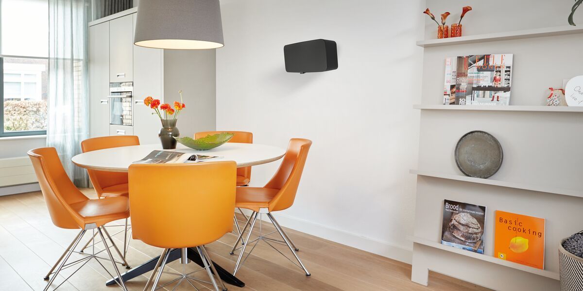 Vogels | Wall mount | SOUND 3205 Speaker Wall Mount | Tilt | Maximum weight (capacity) 6.5 kg | Black