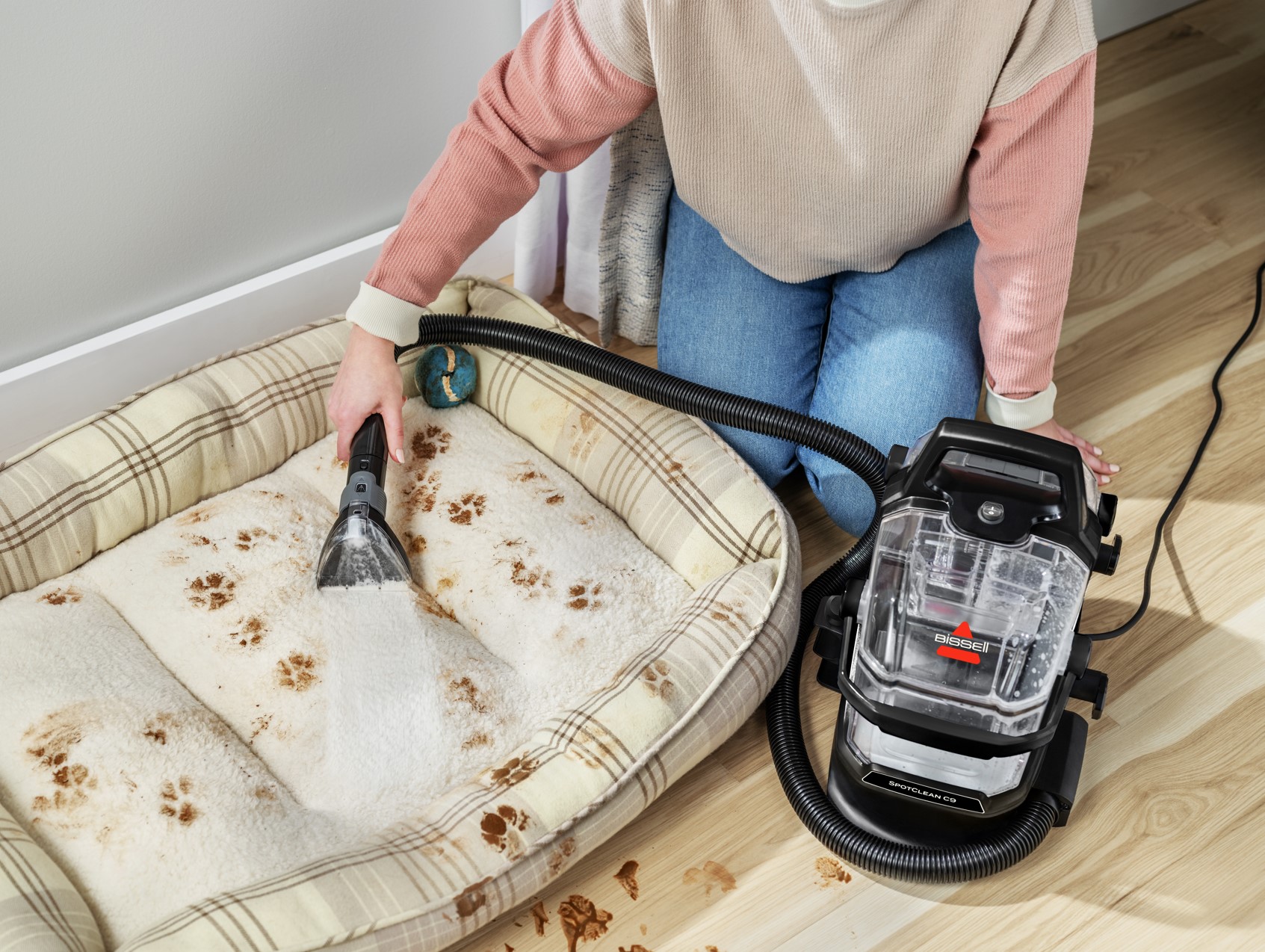 Bissell | Portable Carpet and Upholstery Cleaner | SpotClean C9 Pro | Corded operating | Washing function | 400 W
