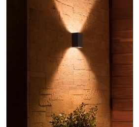 Philips Hue WCA Resonate Outdoor Wall Lantern, Black | 8 W | 2000-6500 Hue White Colour Ambiance