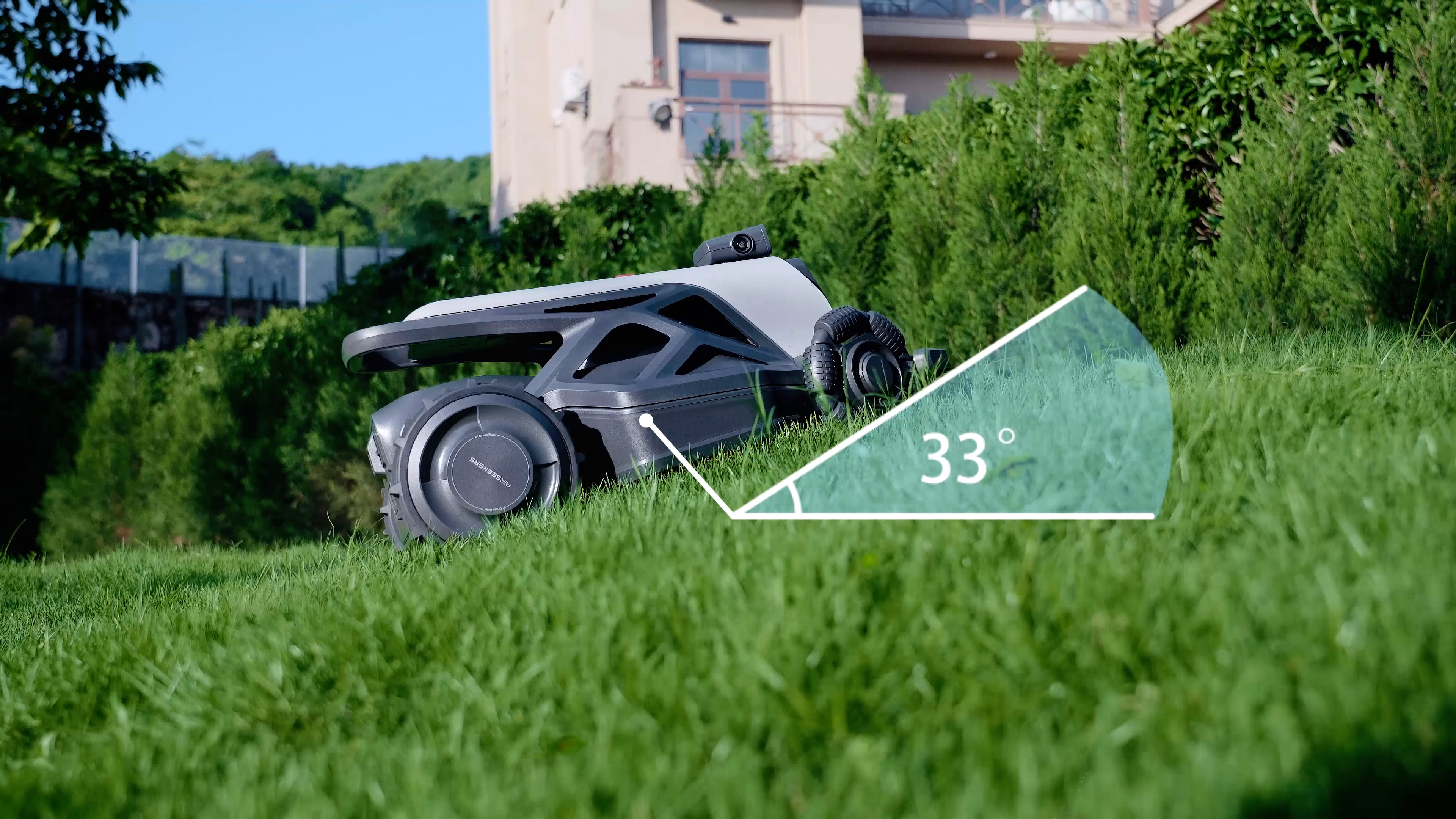 AIRSEEKERS LIMITED | Tron 300° AI Vision Mulching Mower, 2400m², Ai Vision + NRTK | 15 Ah