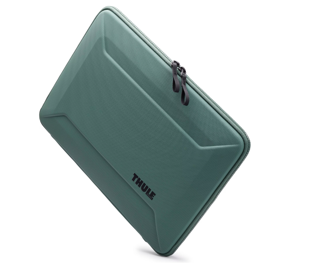 Thule | Gauntlet | Fits up to size 14 " | MacBook Sleeve | Hazy green
