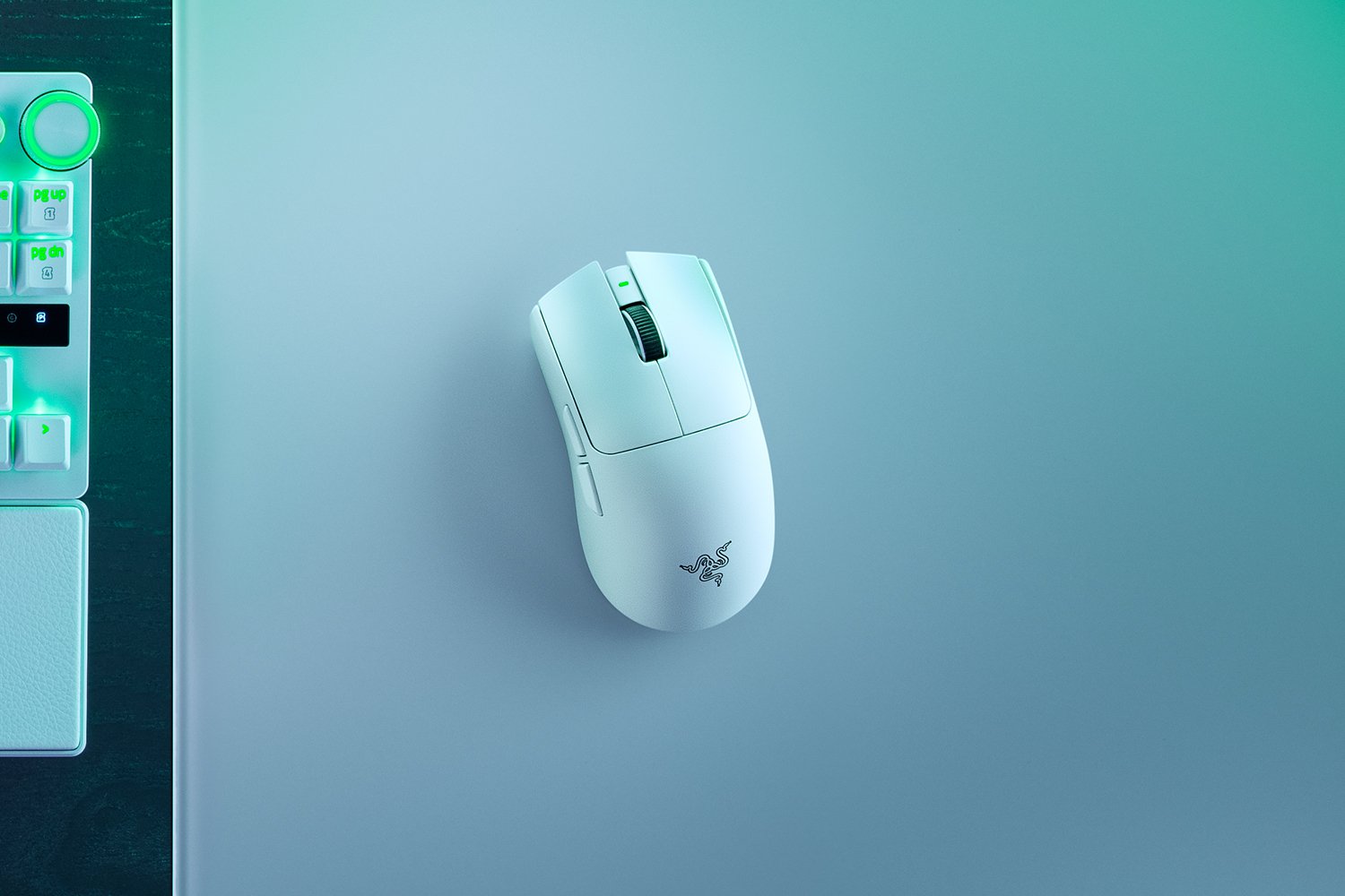 Razer Gaming Mouse | Viper V4 Pro Esports | Wireless | Razer HyperSpeed Wireless Gen-2, Wired | White