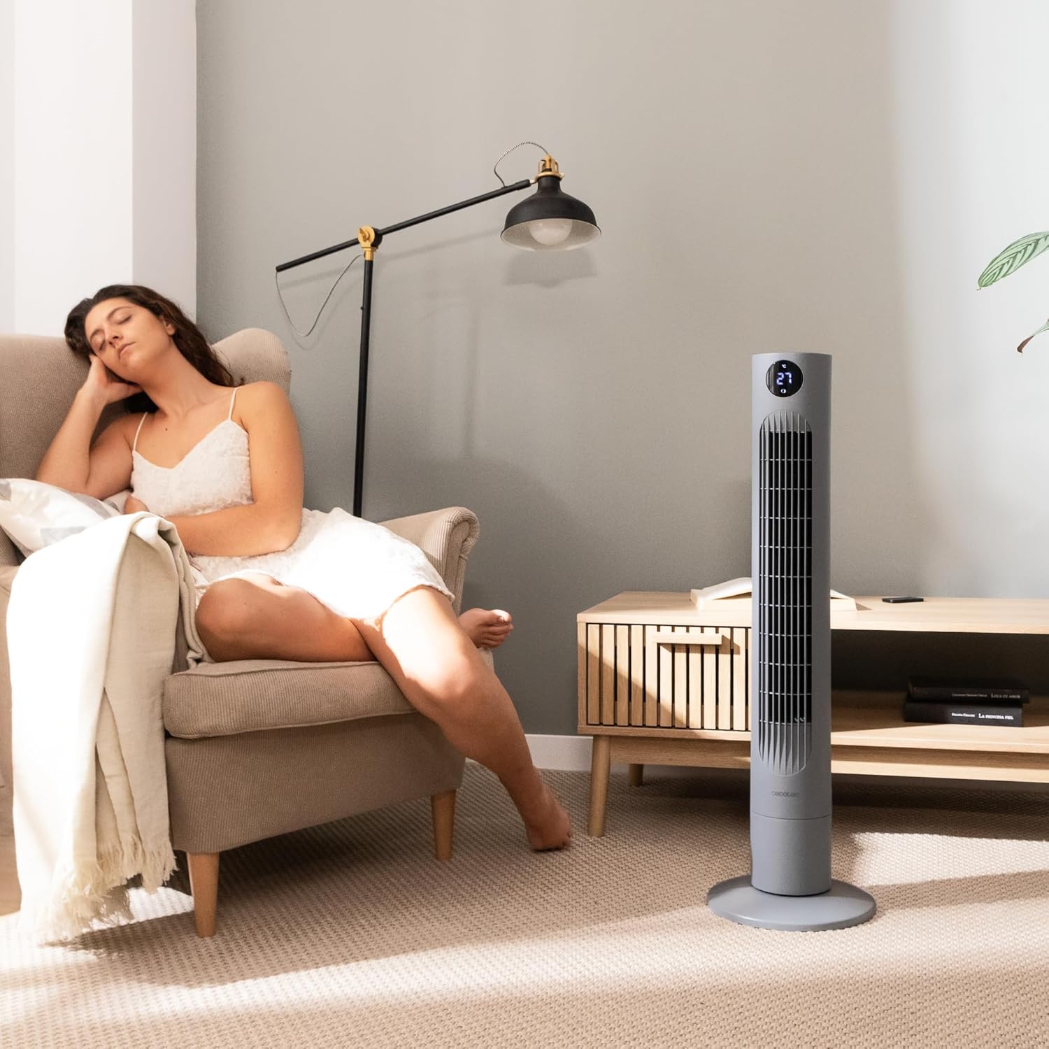 Cecotec EnergySilence 800 Skyline Smart | Tower Fan | Stand Fan | 60 W | Diameter 27 cm | Number of speeds 3 | Oscillation | Remote control | Black/Grey