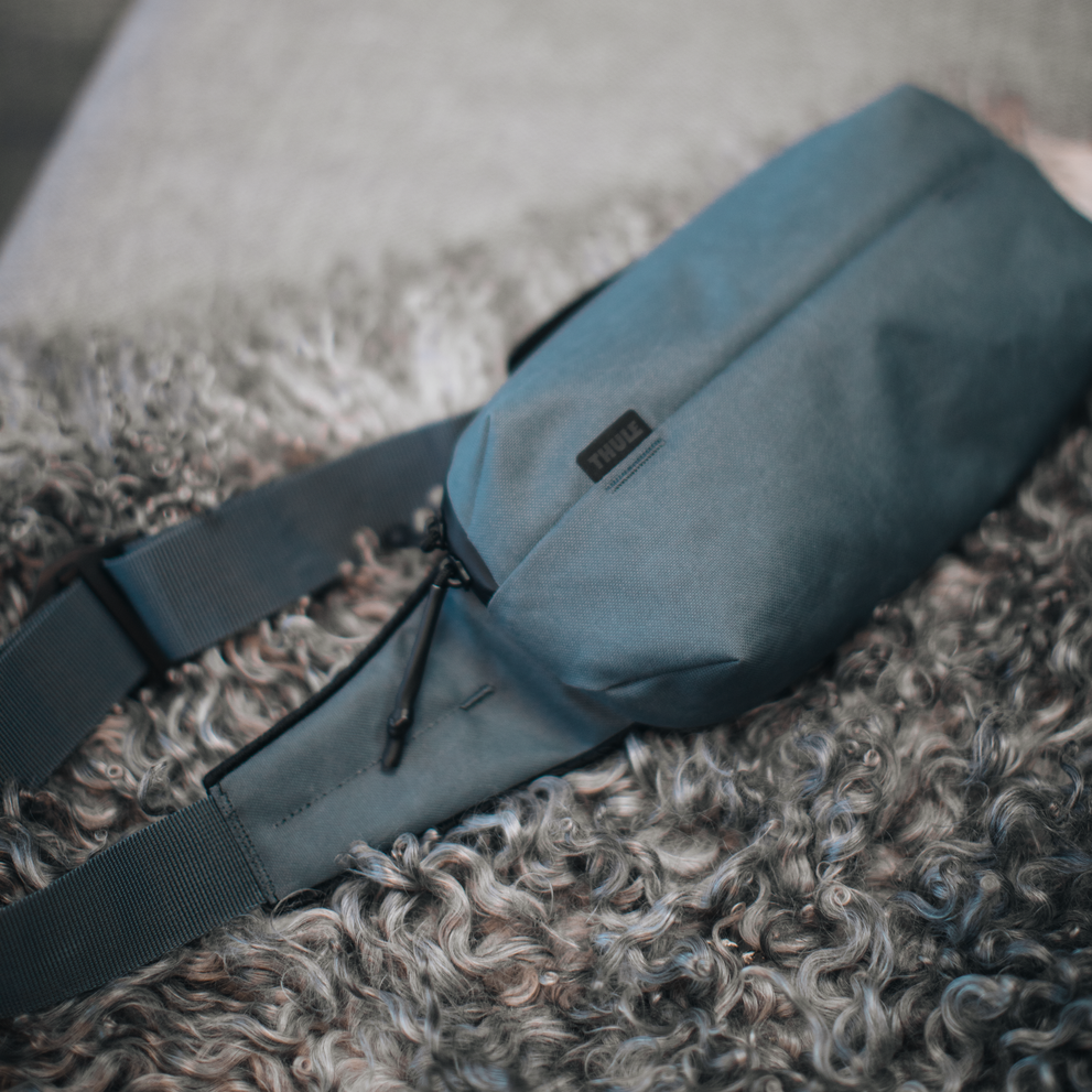 Thule | Sling Bag | TASB-102 Aion | Bag | Waterproof | Dark Slate