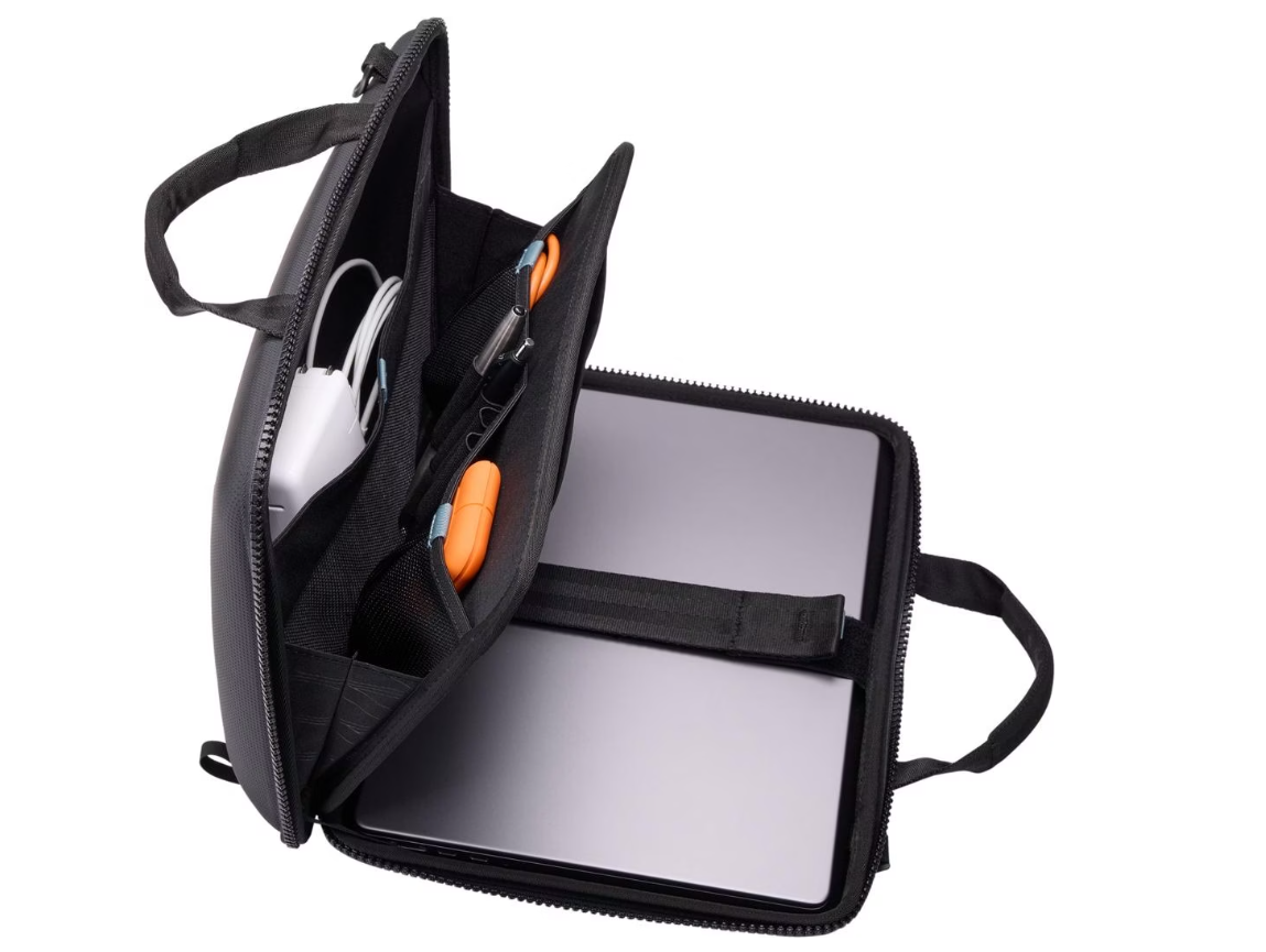 Thule | Gauntlet | Fits up to size 14 " | MacBook Attaché | Black