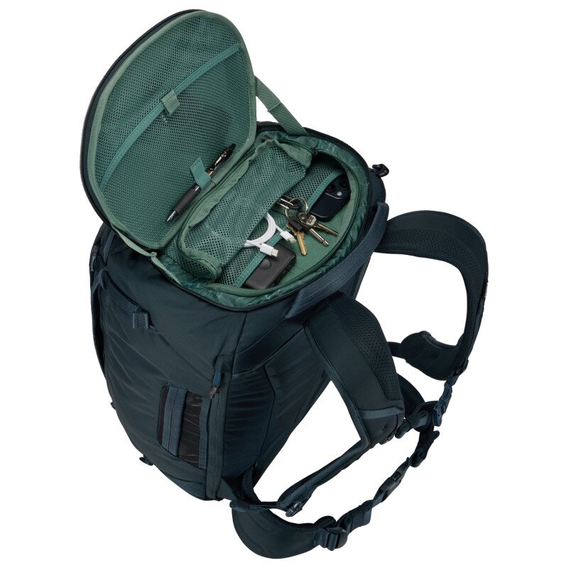 Thule | Landmark, 40 L | Travel pack | Darkest Blue