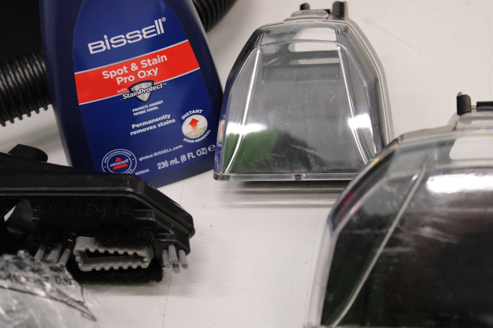 SALE OUT. SALE OUT. Bissell | Portable Carpet and Upholstery Cleaner | SpotClean HydroSteam Pro | Corded operating | Washing function | 1000 W | - V | Black | Warranty 24 month(s) | DEMO