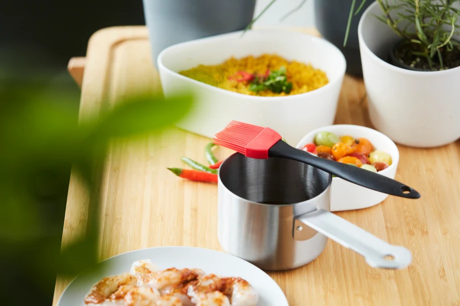 Barbecook | Stainless steel saucepot with brush, 10.5 x 7.5 x 23 cm | BC-ACC-7211
