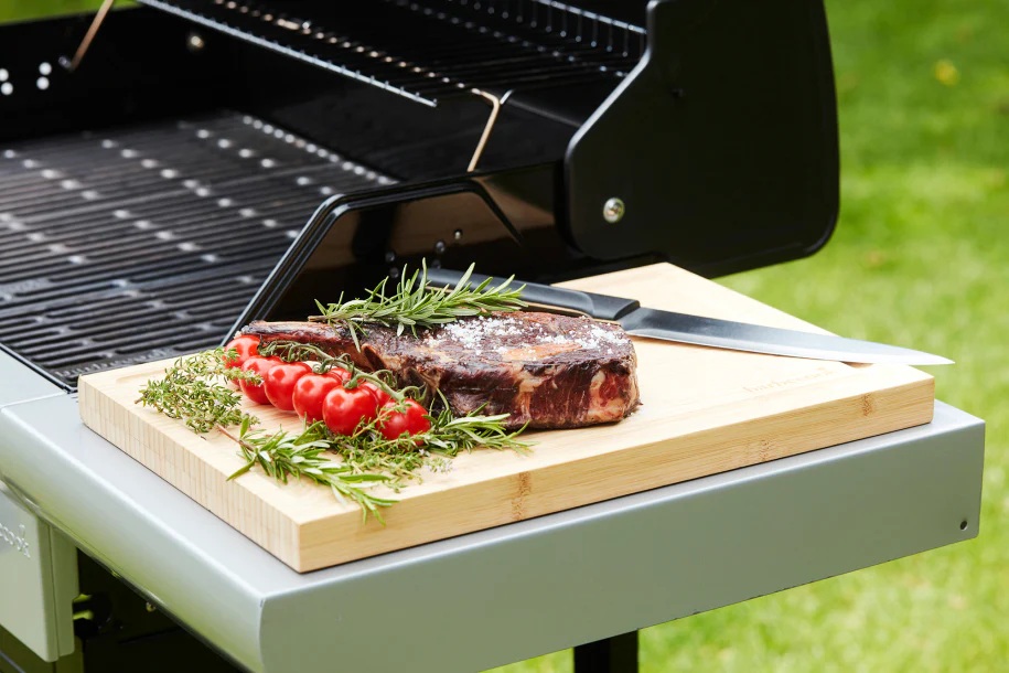 Barbecook | Bamboo cutting board with groove FSC, 40 x 30 x 3 cm (per 3 pcs) | BC-ACC-7306