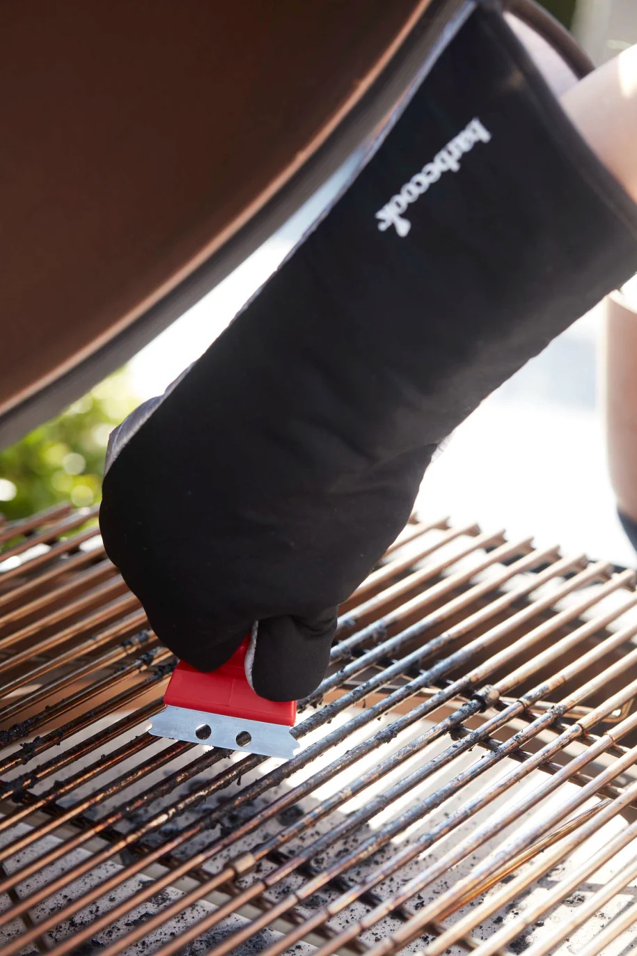 Barbecook | 3-in-1 brush red (24pcs/disp) | BC-ACC-7064