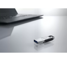 SanDisk Ultra Flair USB atmintinė 32GB, USB-A 3.0, Juoda/Sidabrinė