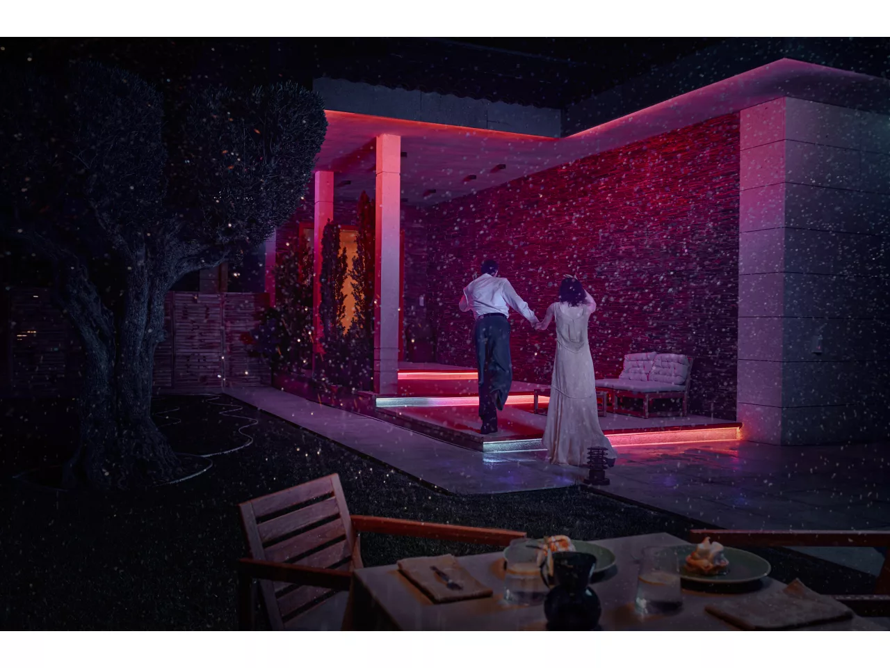Philips Hue Flux Lightstrip for outdoor use, 10 m | 30 W | Bluetooth, Zigbee