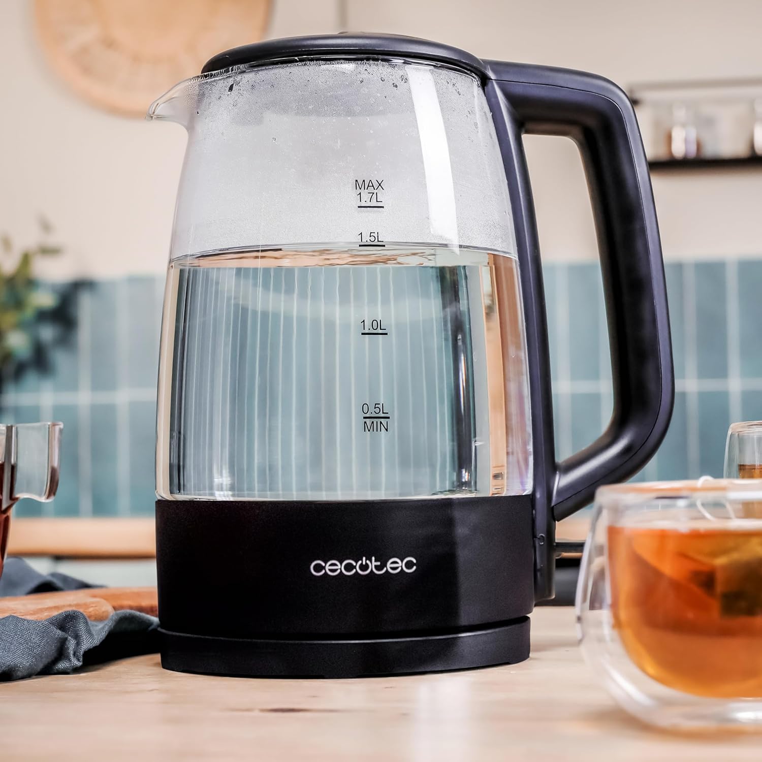 Cecotec Kettle | ThermoSense 320 Clear | 2200 W | Electric | 1.7 L | Glass | 360° rotational base | Black/Transparent