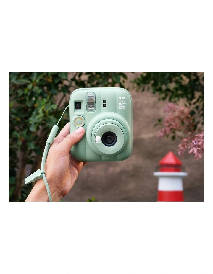 Fujifilm Instant Camera | Instax mini 13 | Green | 0.3m - ∞ | 800