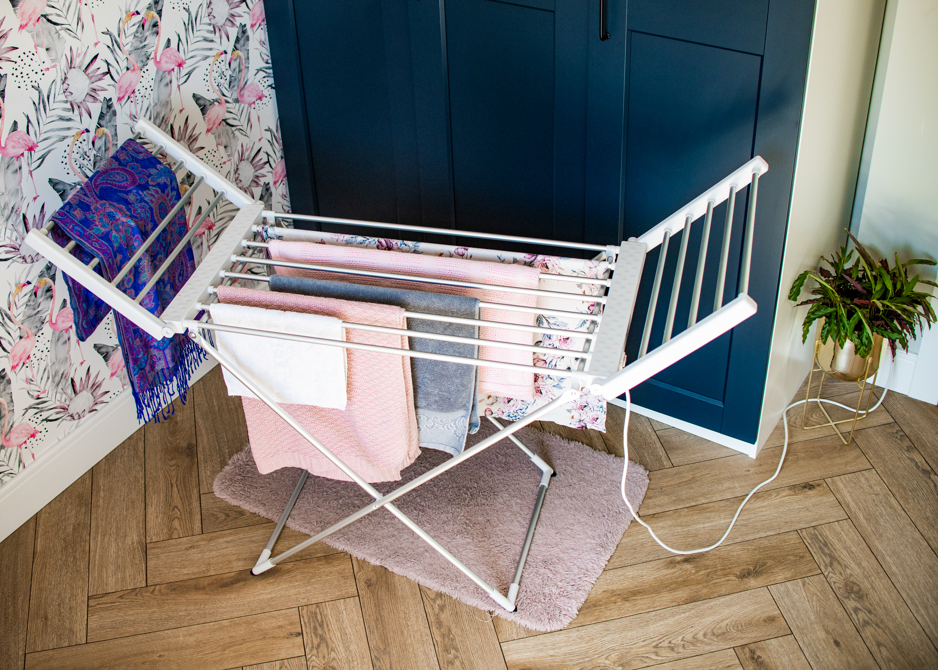 Adler | Foldable electric clothes drying rack | AD 7821 | 220 W | Silver/White