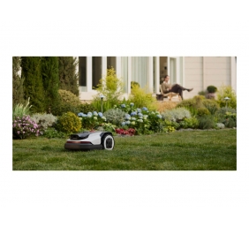 Roborock RockNeo Q110 Mower, 2WD, 1000m², RTK + VSLAM, (Edge Cutting module sold separately)