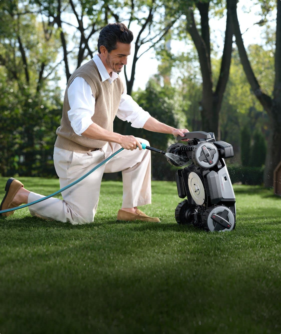 Roborock RockMow Z130 Mower, AWD, 3000m², RTK + VSLAM, (Edge Cutting module sold separately)