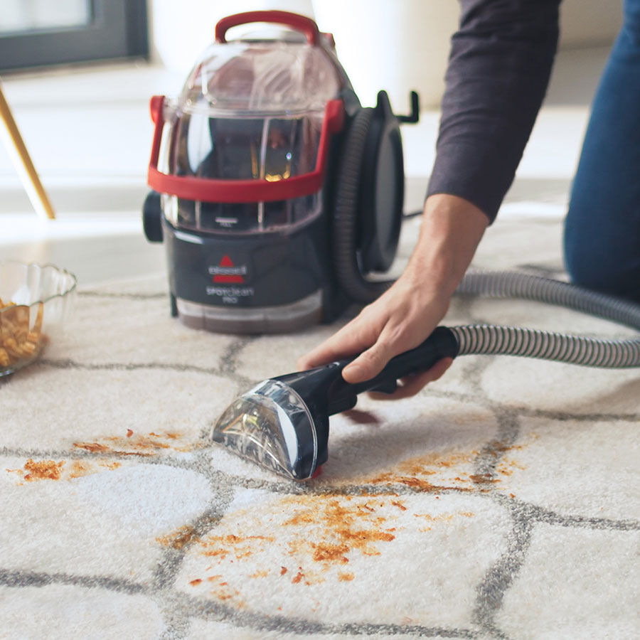 Bissell | Spot Cleaner | SpotClean Pro | Corded operating | Washing function | 750 W | Red/Titanium | 24 month(s)