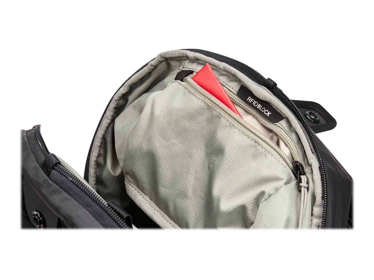 Thule | Backpack 16L | TACTBP-114 Tact | Backpack for laptop | Black