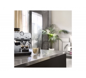 Delonghi Coffee machine | EC9155.MB | Pump pressure 15 bar | Built-in milk frother | Manual | Metal Black | 1400 W
