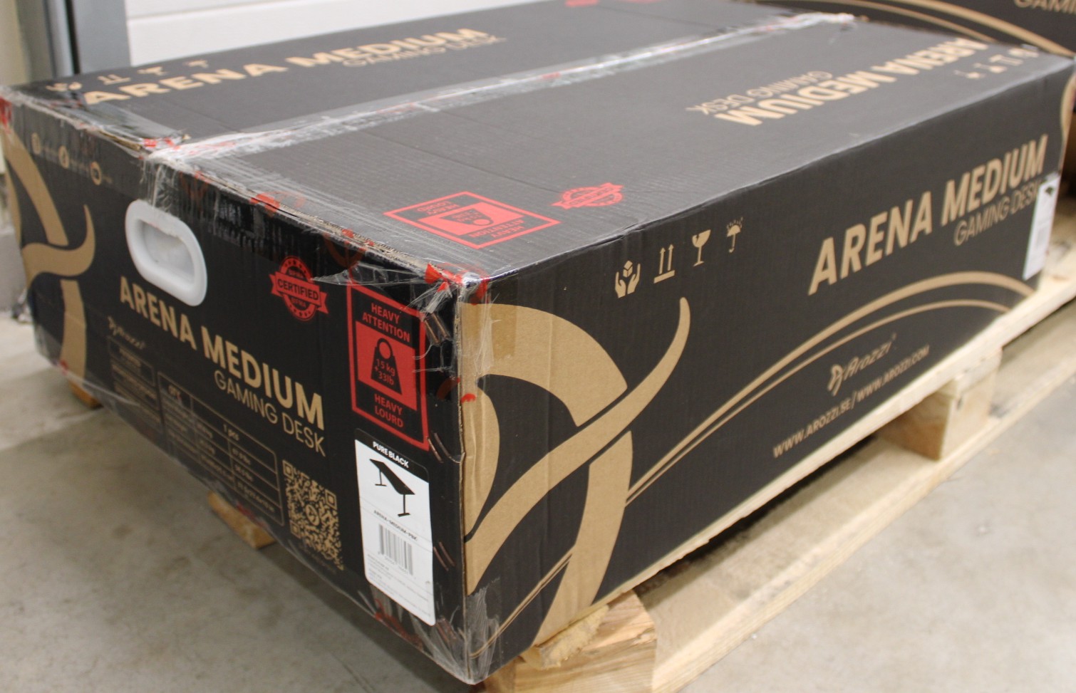 SALE OUT. | Arozzi Gaming Desk | Arena Medium | Pure Black | DAMAGED PACKAGING AND LAMINATE. SCRATCHED PARTS AND TABLE TOP. | 24 month(s)