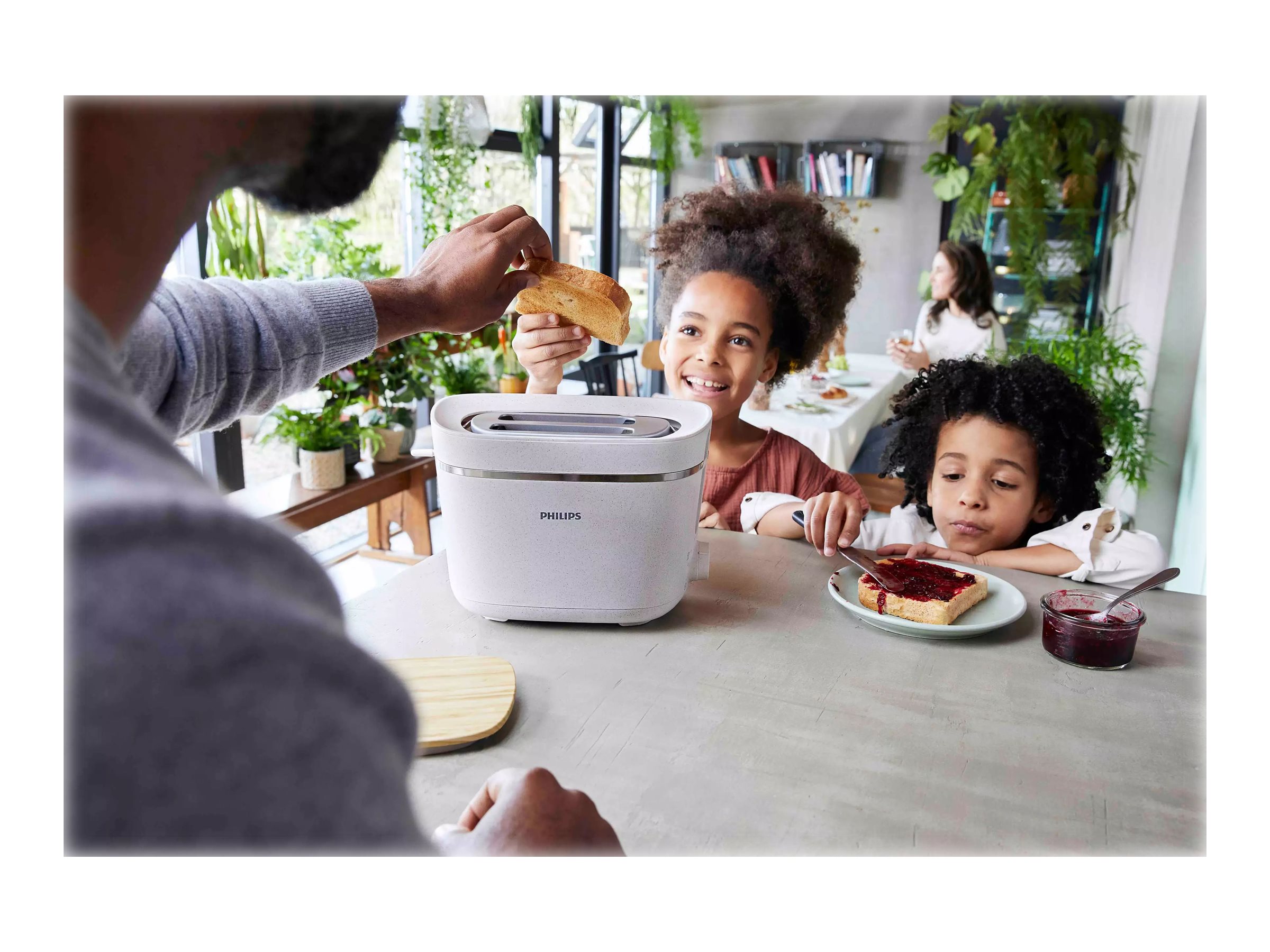 Philips | Toaster | HD2640/10 Eco Conscious Edition | Power 830 W | Number of slots 2 | Housing material 100% Bio-based plastic | Silk White Matt