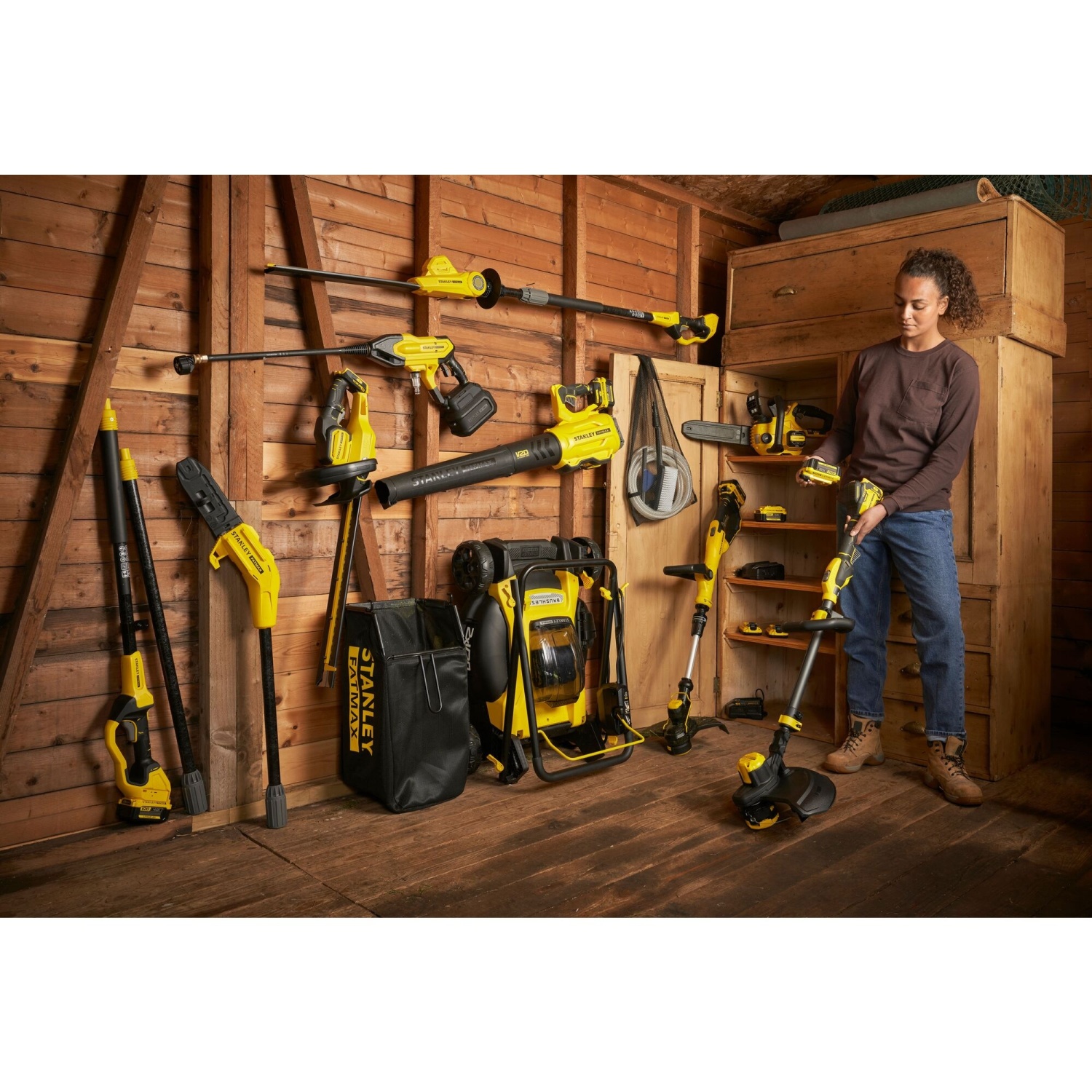 Stanley Telescopic hedge trimmer SFMCPH845B-XJ (without battery and charger)