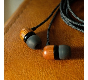 Marley Wired Earbuds | Smile Jamaica | Built-in microphone | USB Type-C | Signature Black