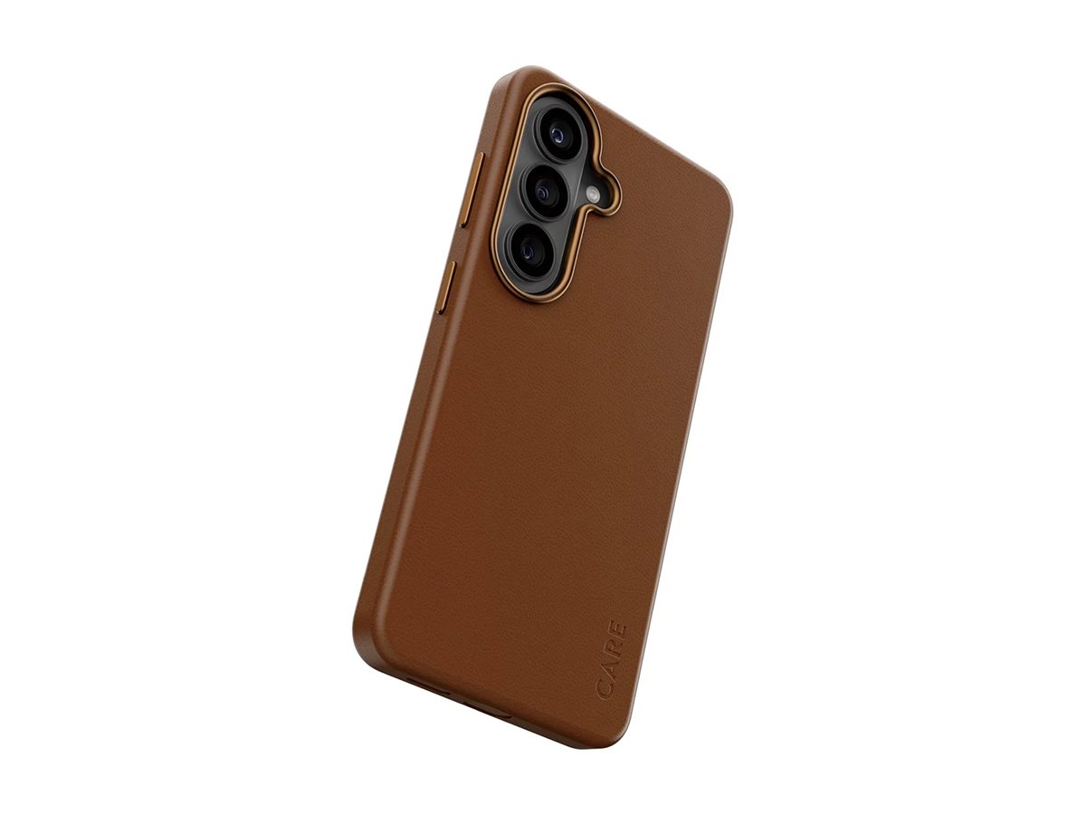 CARE by PanzerGlass Solo Case Brown Samsung New Galaxy S26