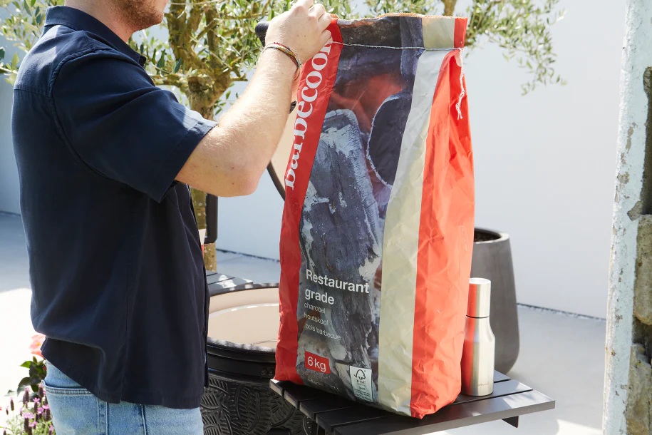 Barbecook | Restaurant Grade Charcoal 6kg mix Oak/Beech FSC (par 18 pcs) | BC-ACC-7472